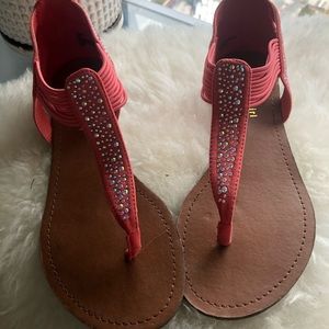 Steve Madden coral studded thong sandals.